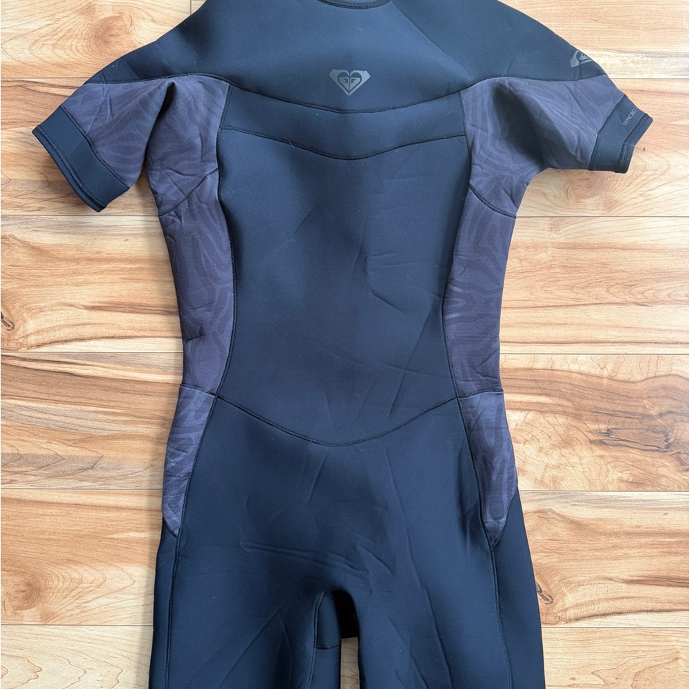 Roxy Womens 2/2 Syncro Short Sleeve Back Zip QLCK Wetsuit - Jet/Black | 16